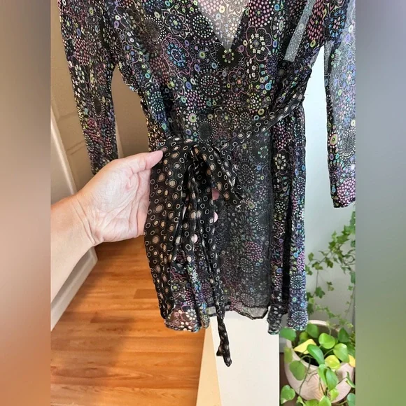 ANTHROPOLOGIE ODILLE 100% Silk V-Neck Top - Picture 3 of 4